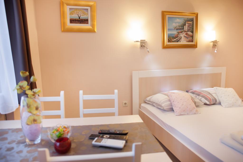 שיבניק Apartment Barbara - Bojana מראה חיצוני תמונה