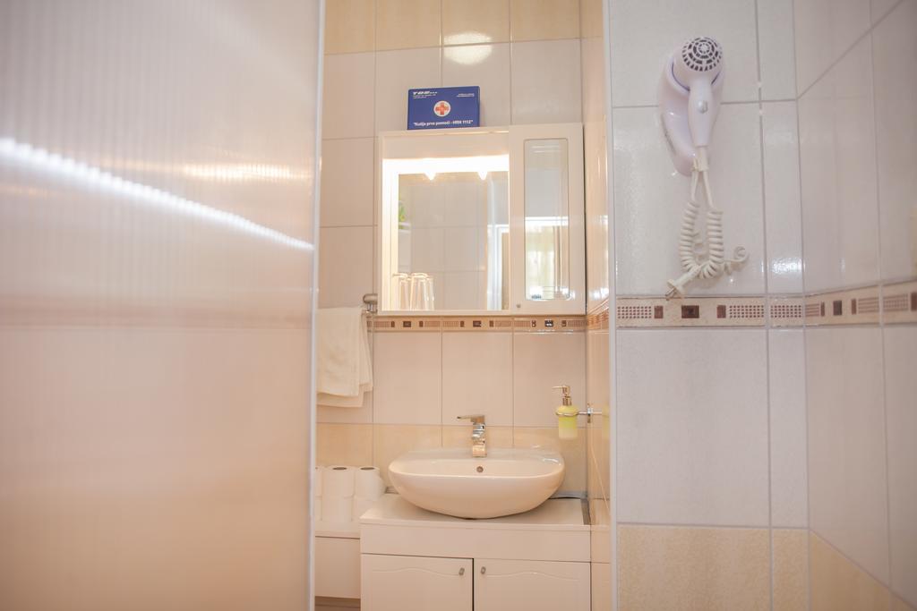 שיבניק Apartment Barbara - Bojana מראה חיצוני תמונה